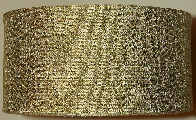 LUREX. Arany vagy ezüst lurex szalag 50 mm. 125 Ft/m (22 m )
